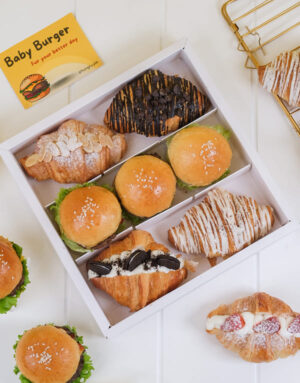 Party Box Baby Burger & Croissant